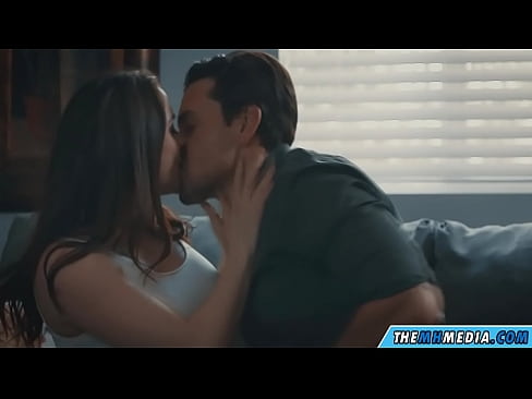 ❤️ Romantisk sex med en god barmfagre mor ❌ Hard porno hos oss